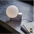 Lampe de chevet contemporaine