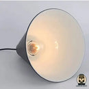 Lampe de chevet qui descend du plafond