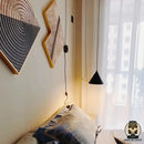 Lampe de chevet qui descend du plafond