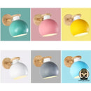 Lampe de chevet scandinave rose